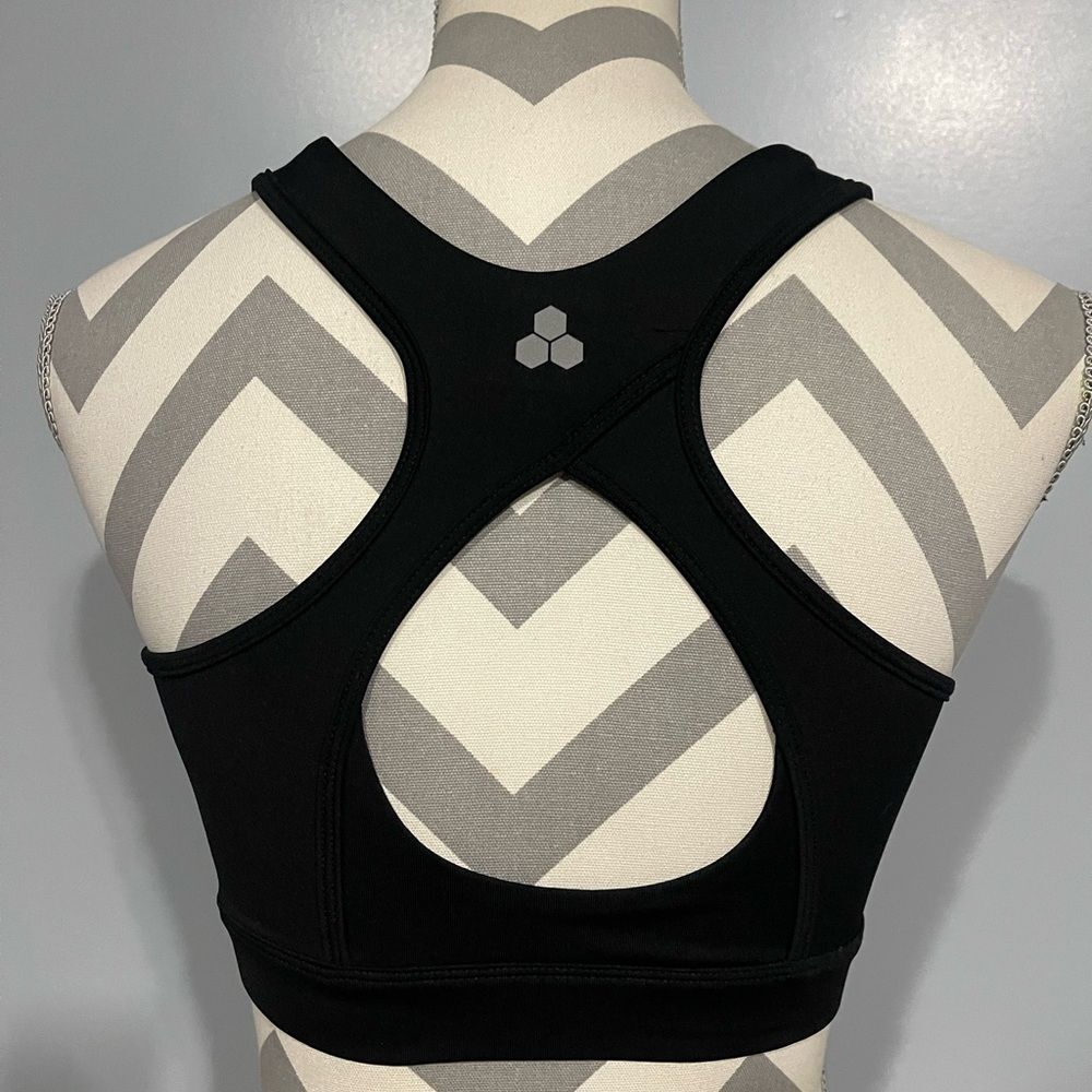 TEK GEAR - Picture 3 of 7